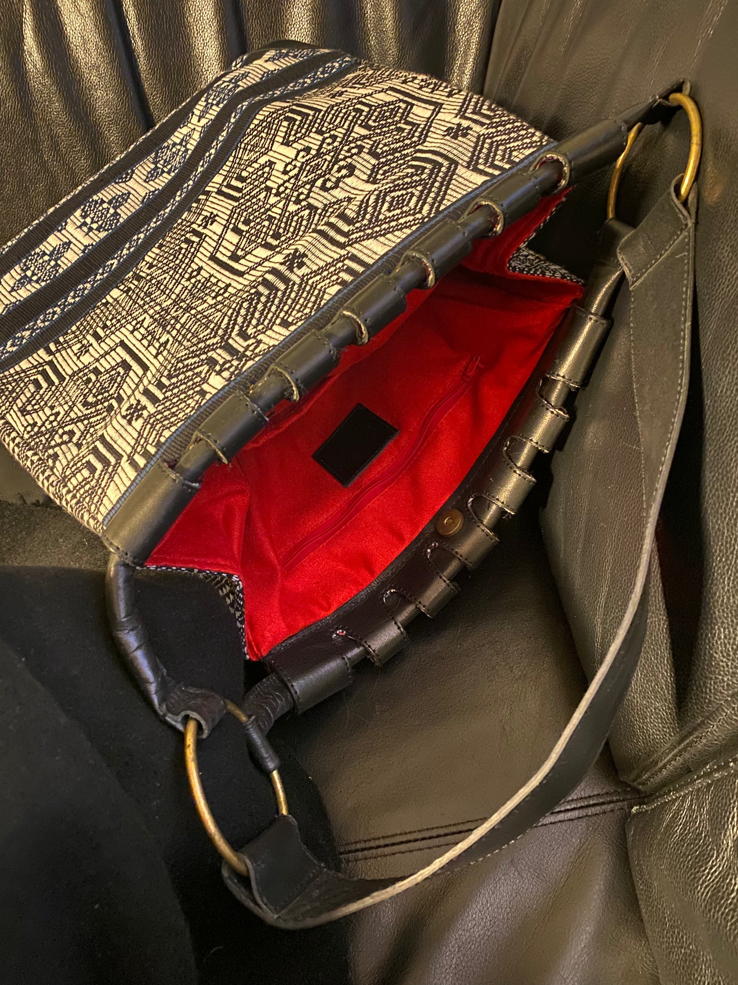 SVARGA Eimertasche